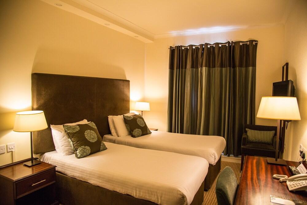 Cairn Hotel Bathgate Luaran gambar