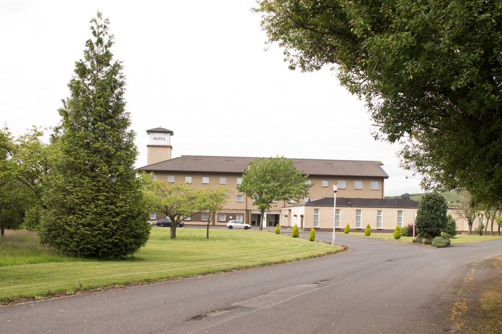 Cairn Hotel Bathgate Luaran gambar